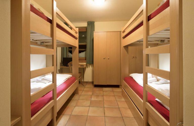Bunk Bed Mixed Dormitory Room,1415006319:JPEG